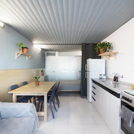 Apartment Seafront Beachroom