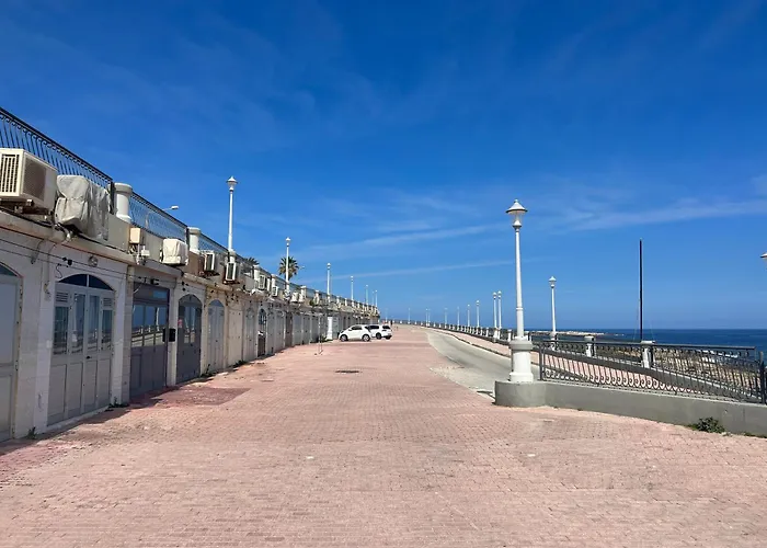 Seafront Beachroom Appartement *